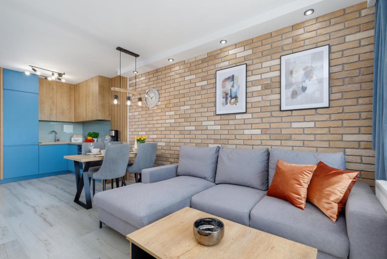 Seaside Apartamenty Platany Kolobrzeg Exterior photo