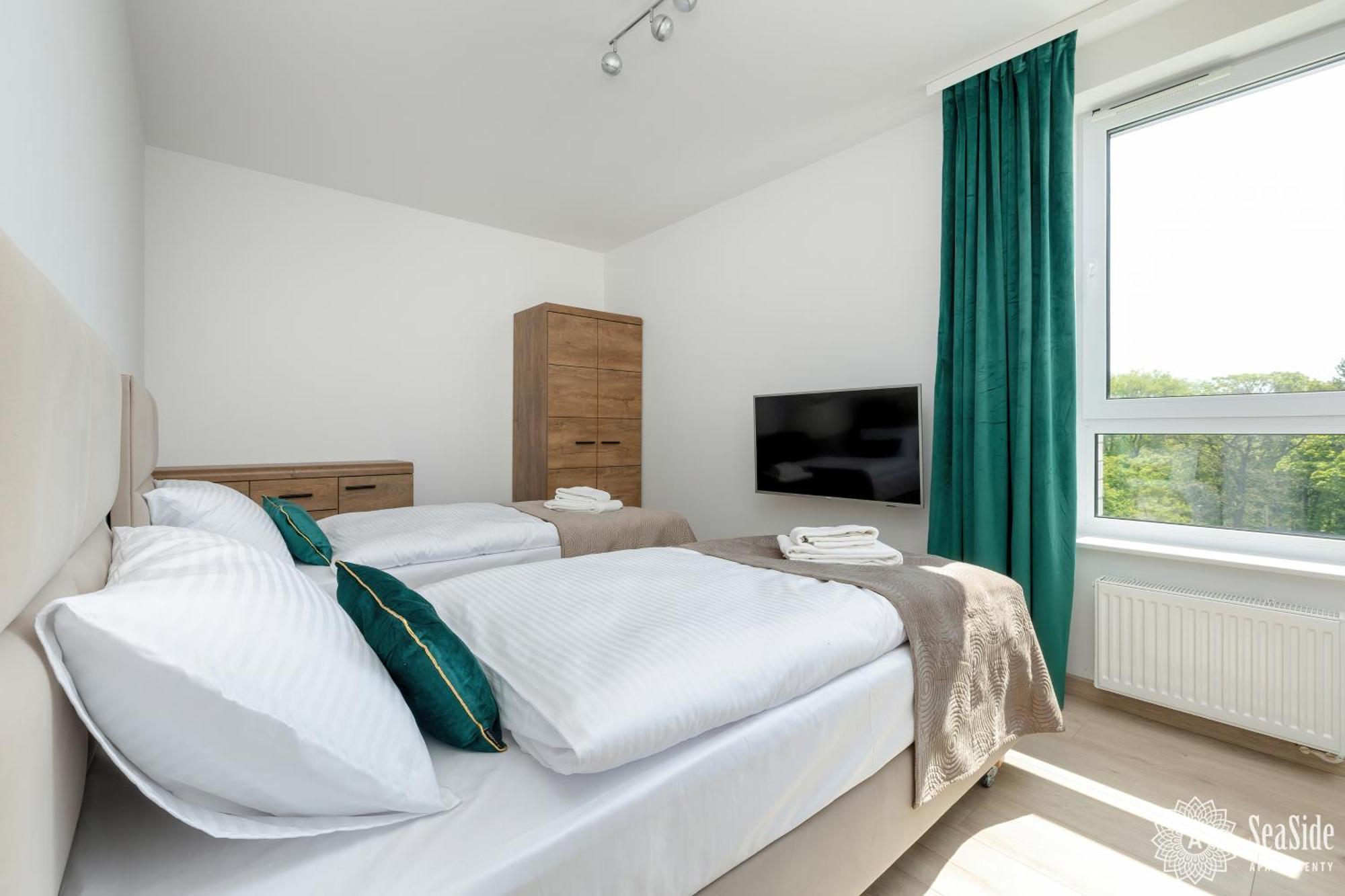 Seaside Apartamenty Platany Kolobrzeg Exterior photo