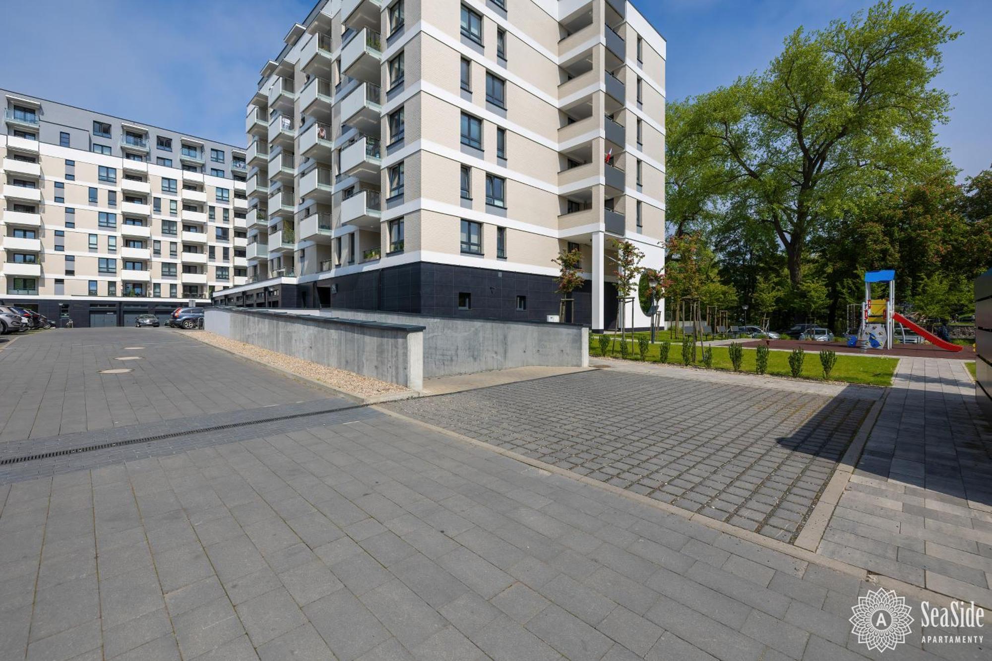 Seaside Apartamenty Platany Kolobrzeg Exterior photo