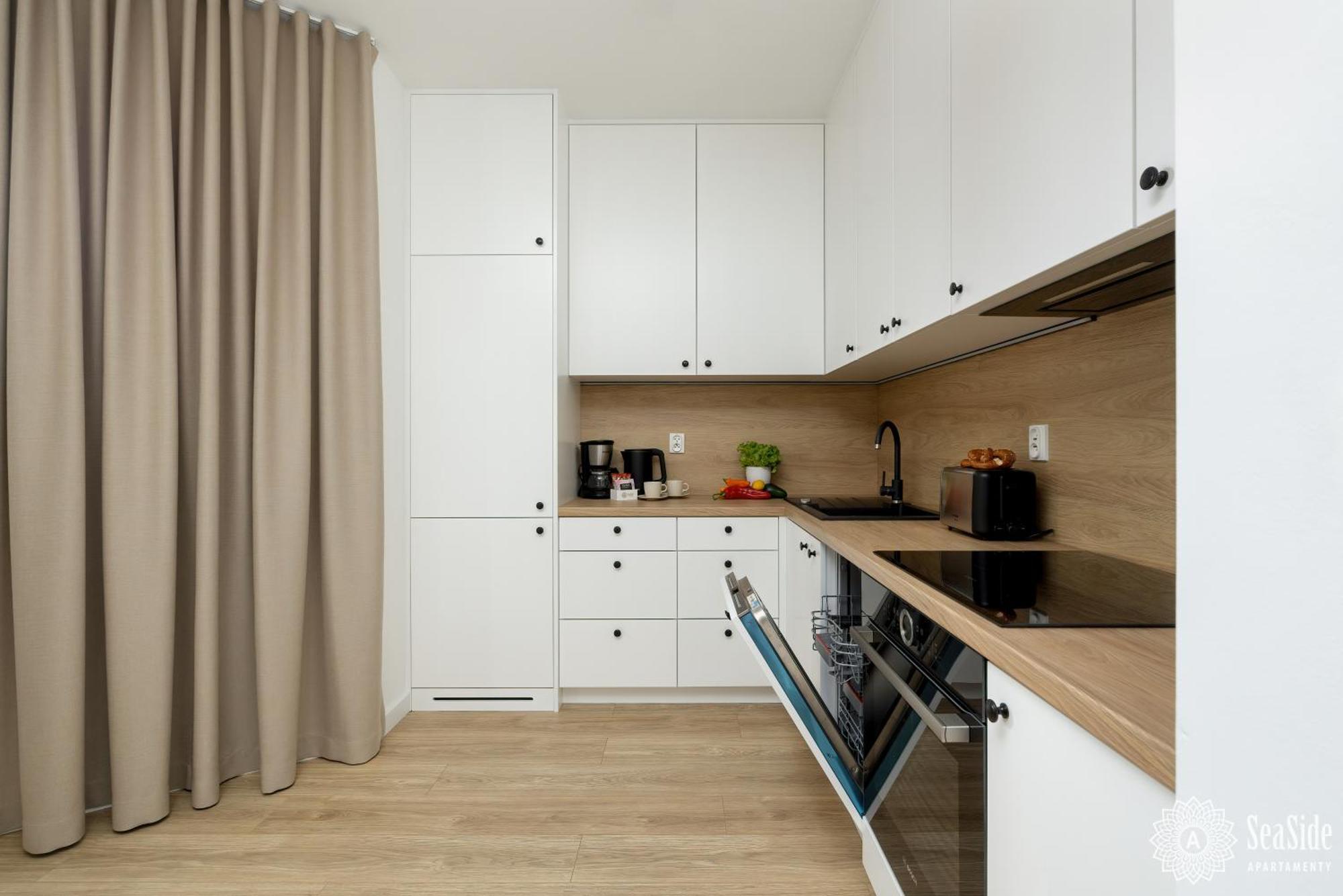 Seaside Apartamenty Platany Kolobrzeg Exterior photo