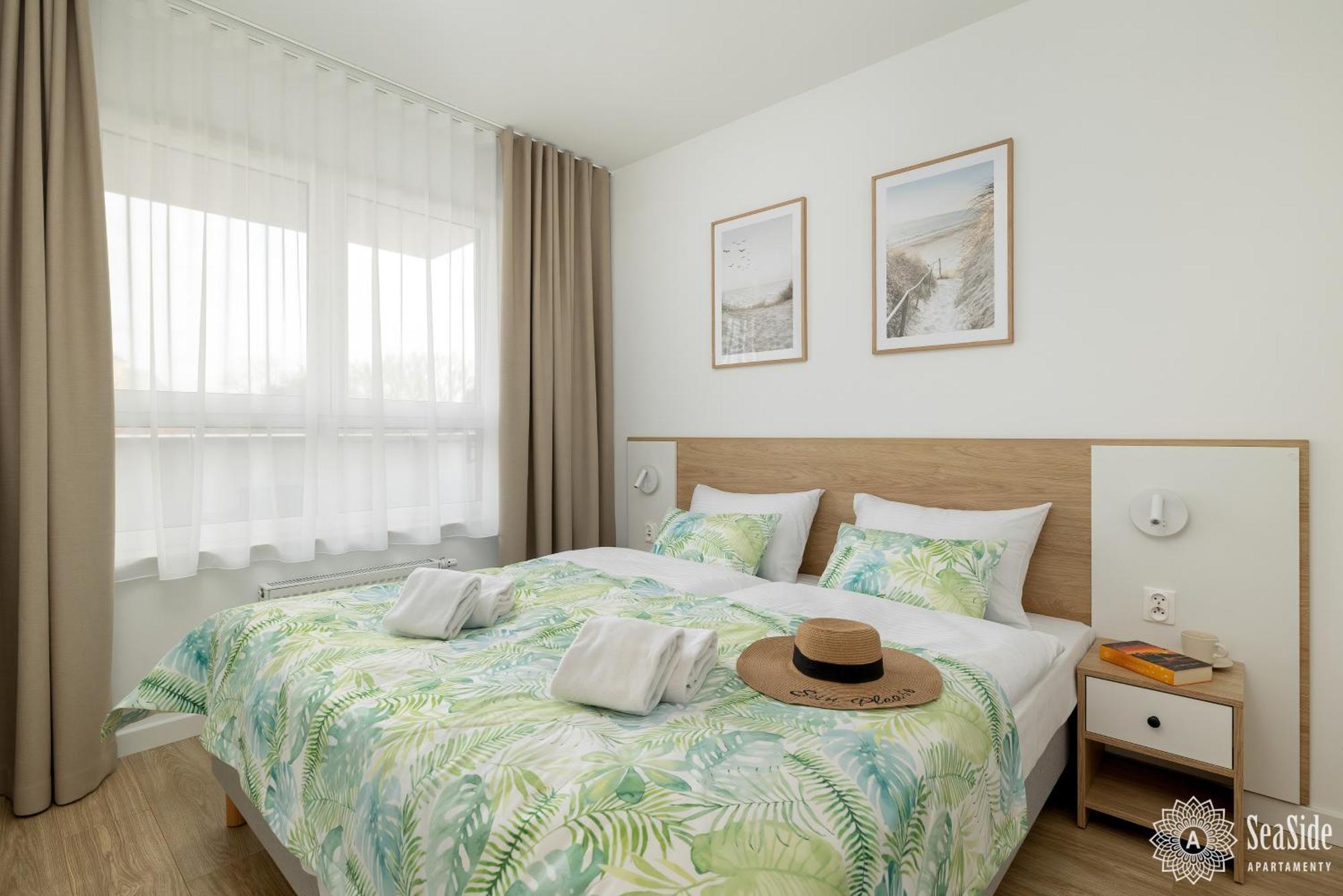 Seaside Apartamenty Platany Kolobrzeg Exterior photo